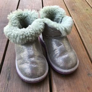 Little kids Ugh Boots